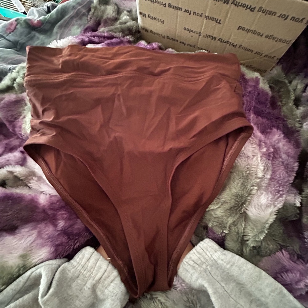 Brown bikini bottom